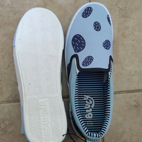 Shoes From Bluey The Cartoon - Picture 4 of 6